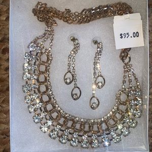 matching set of gold & diamond necklace & earrings